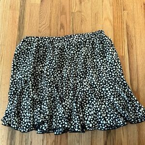SHEIN Black and White Patterned Skater Skirt